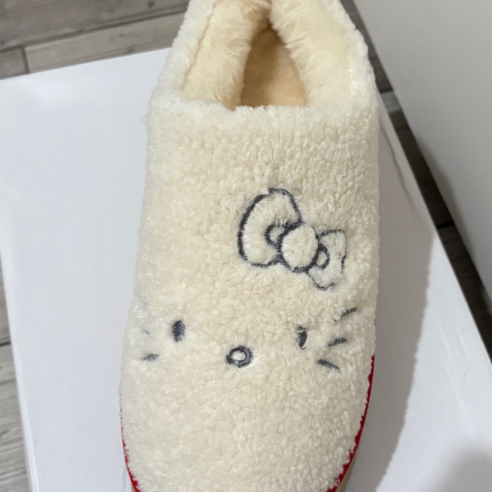 Kitty UGGs by Kira NY